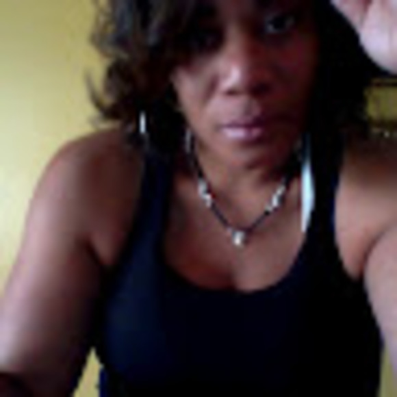 Meet your Posher, Tranzara - Picture 1 of 1